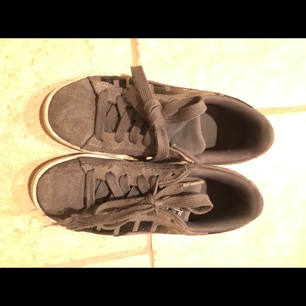 Kids Puma Sneakers